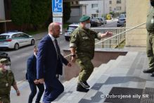 Pracovná návšteva ministra obrany SR v Úrade logistického zabezpečenia OS SR